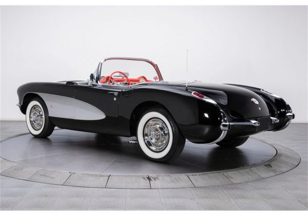 19641358-1957-chevrolet-corvette-std