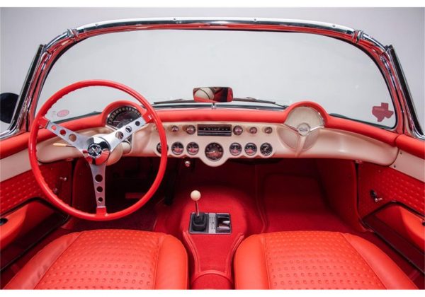 19641365-1957-chevrolet-corvette-std