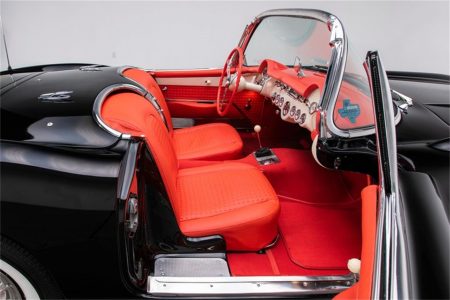 19641382-1957-chevrolet-corvette-std