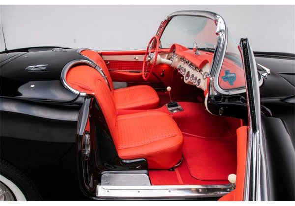 19641382-1957-chevrolet-corvette-std